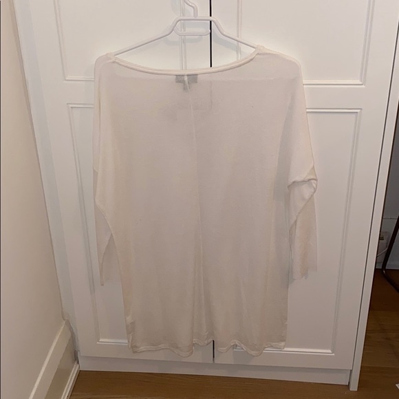 FULFILLED - FREE WITH NEXT PURCHASE! NWT Sweater - Picture 2 of 3